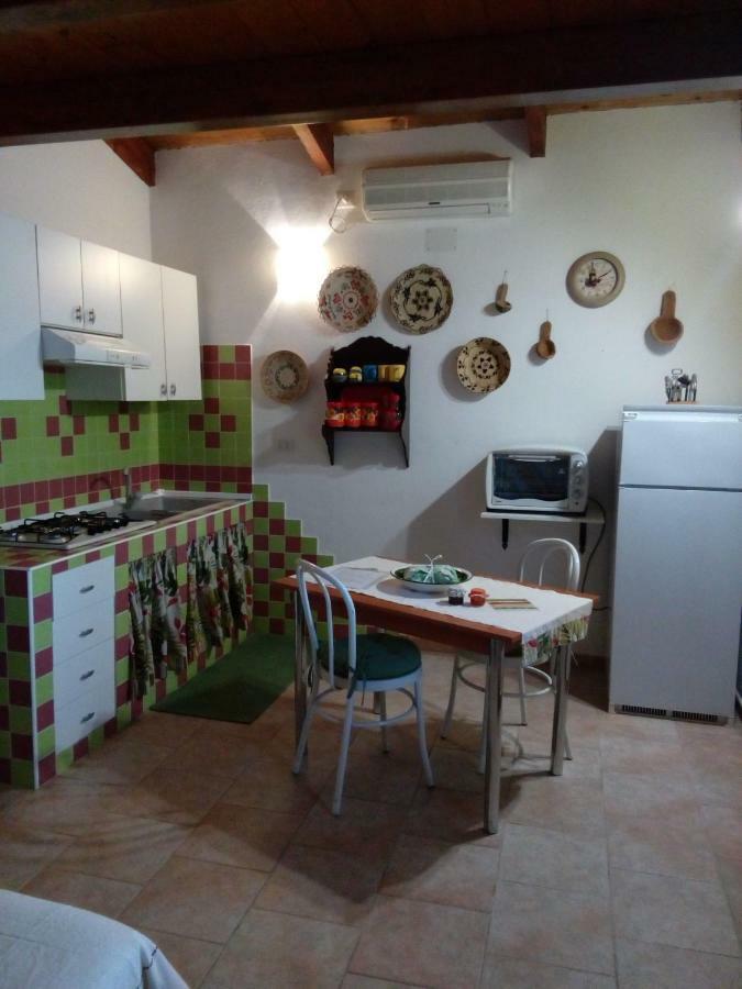 Apartmán Residenza Agrituristica Santa Lucia Con Piscina Alghero Exteriér fotografie
