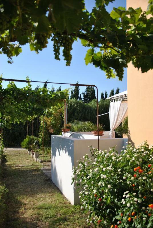 Apartmán Residenza Agrituristica Santa Lucia Con Piscina Alghero Exteriér fotografie