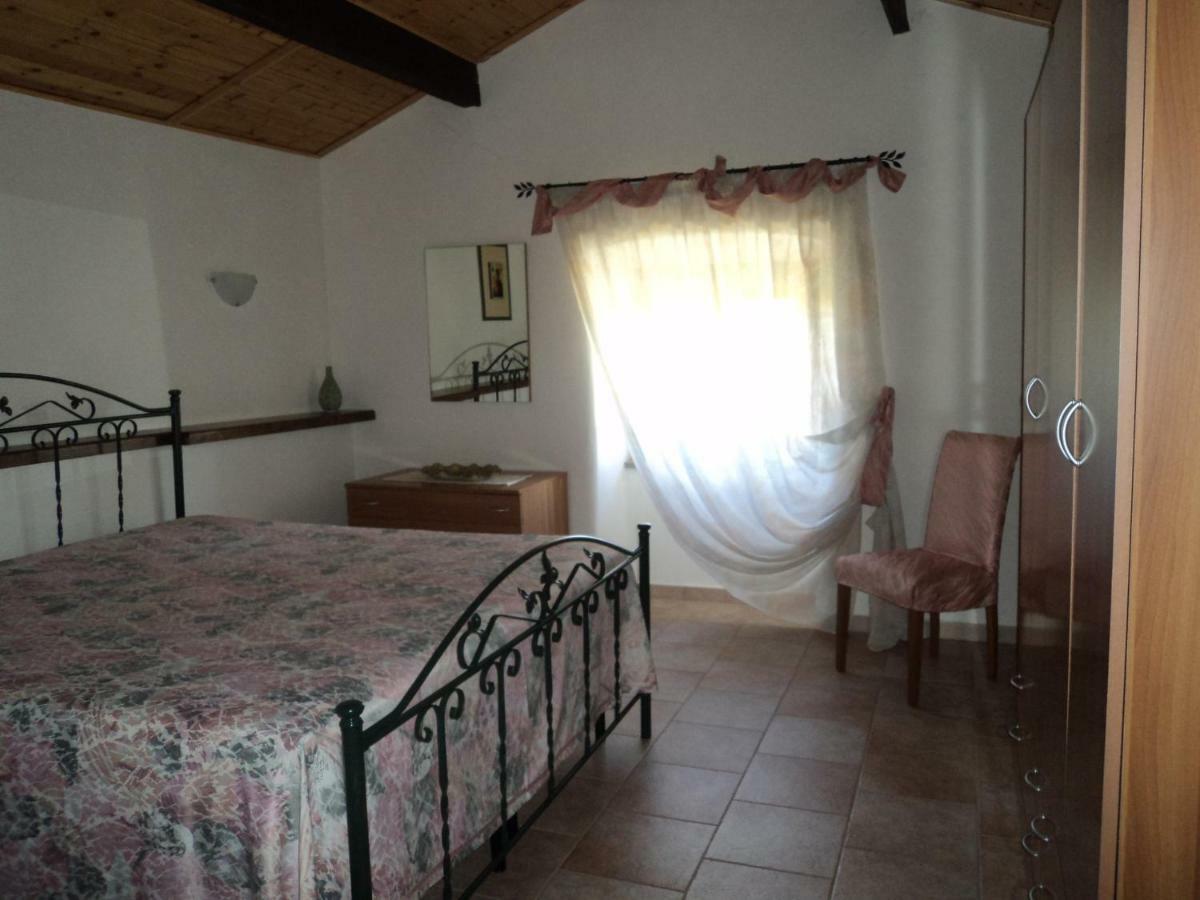 Apartmán Residenza Agrituristica Santa Lucia Con Piscina Alghero Exteriér fotografie